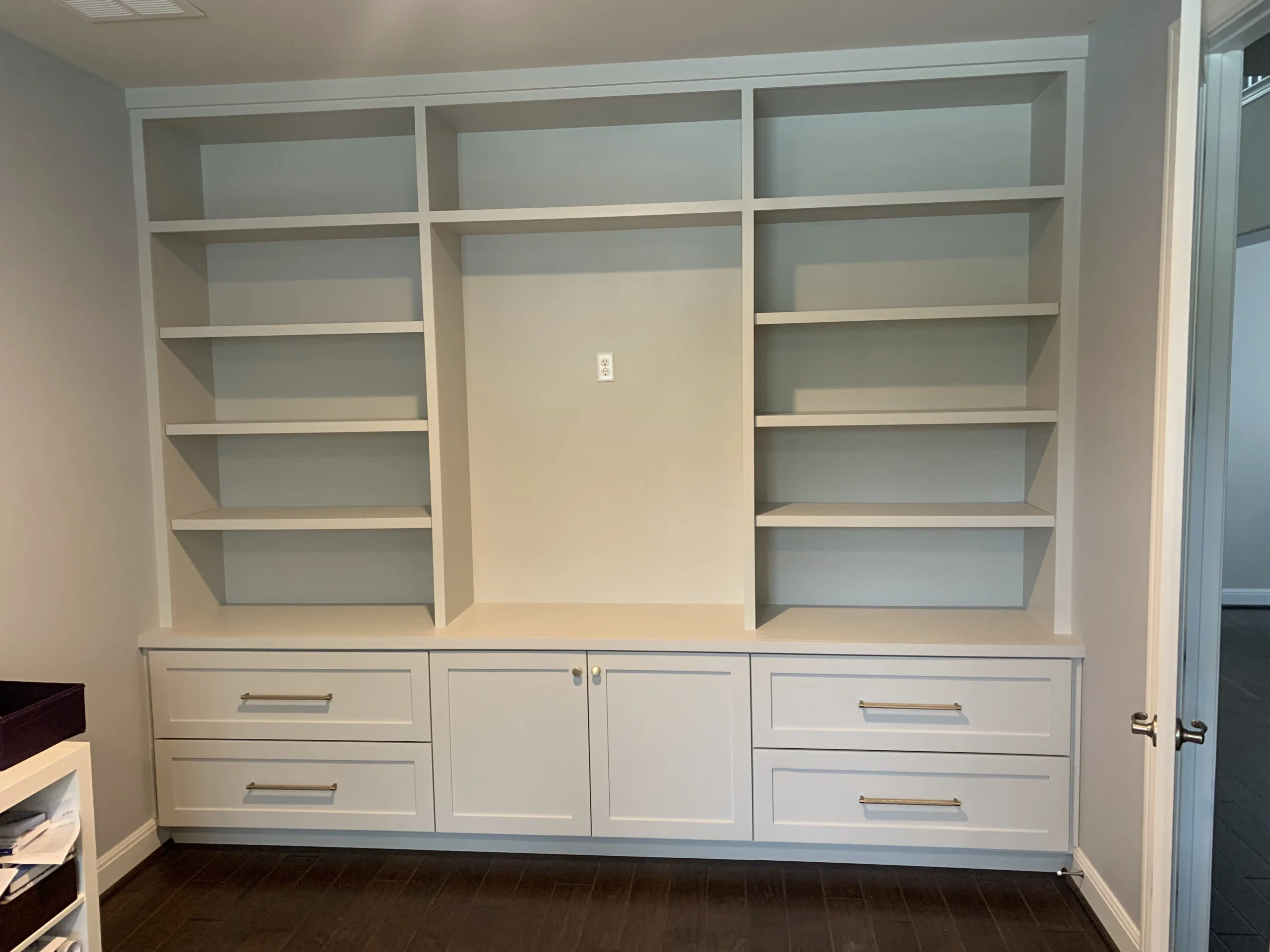Built in cabinet in Austin Tx